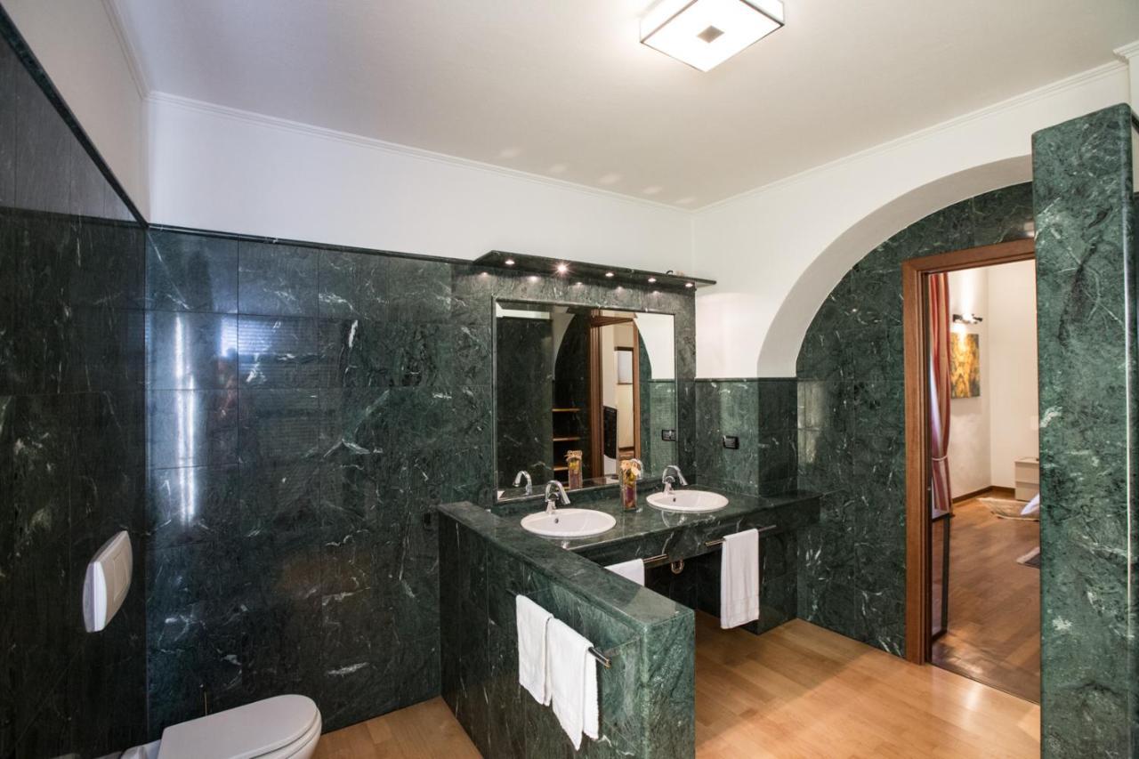 Historical Apartment In The Center Of Gravedona - Larihome A02 Zewnętrze zdjęcie